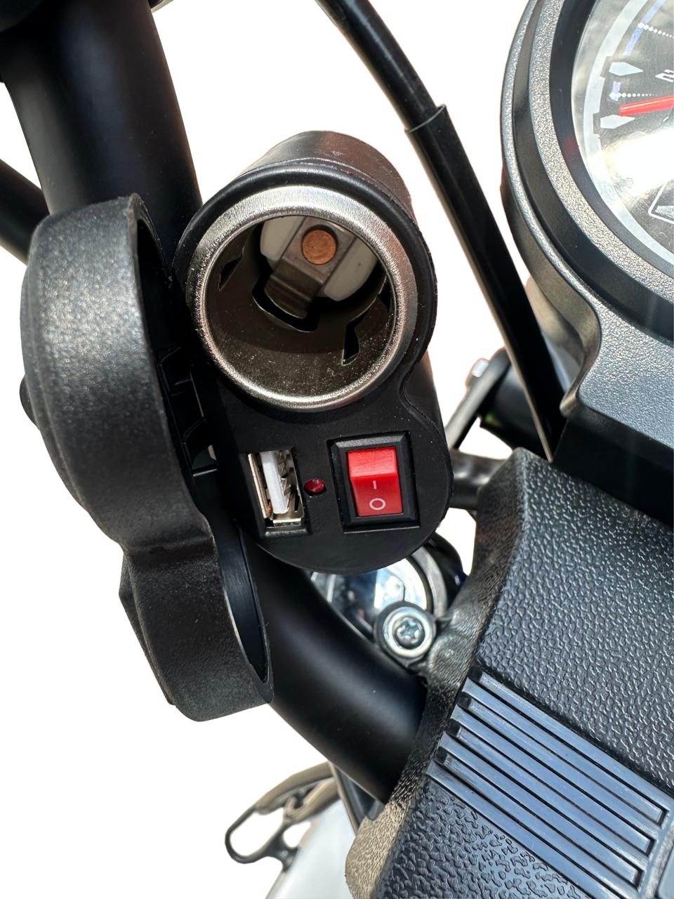 Handlebar USB charger and 12V socket
